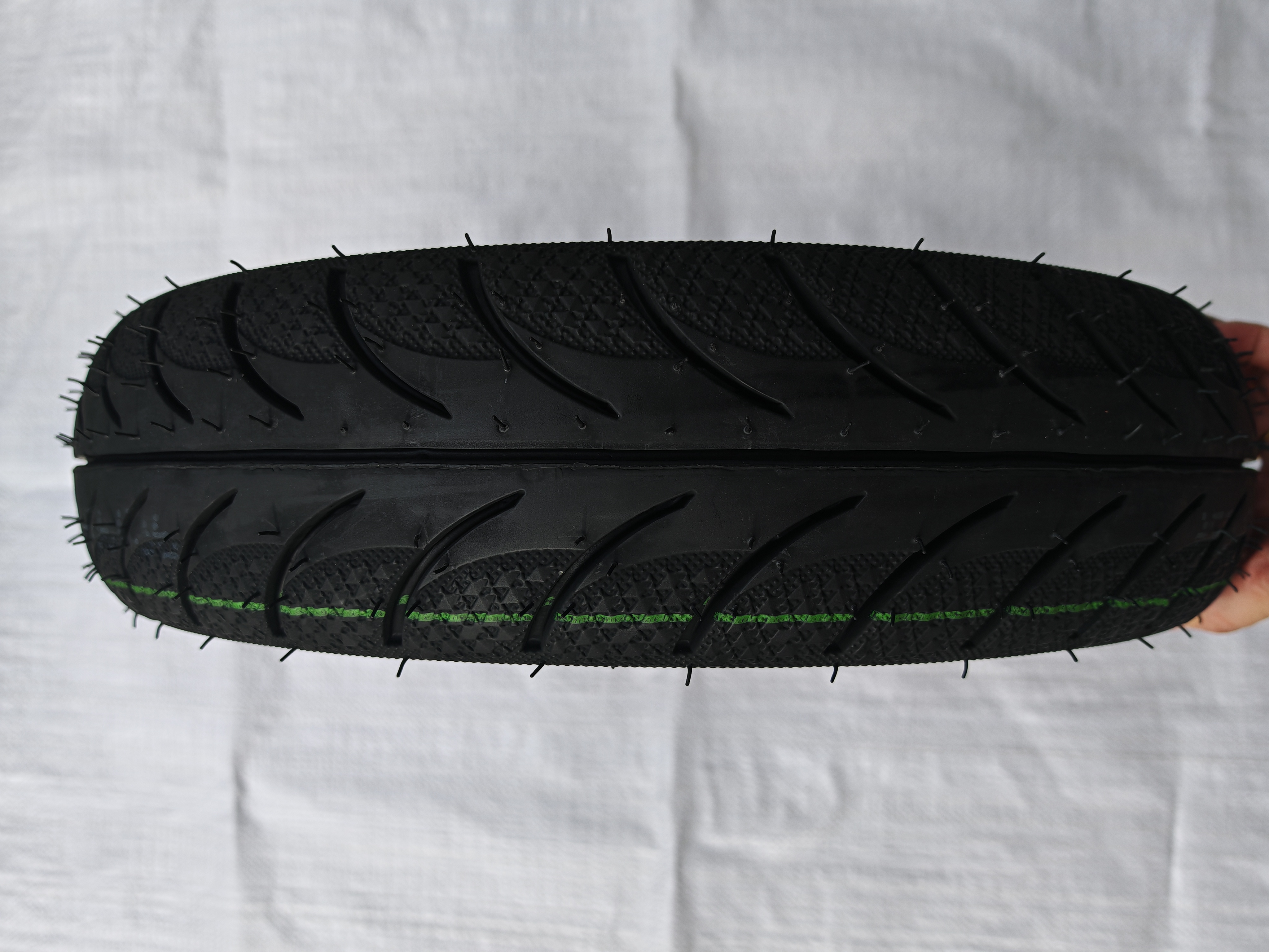 Manlung Tires Mopon rengas 90/90R10 50J
