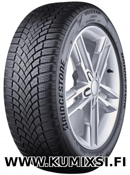 Bridgestone BLIZZAK LM005 235/55R18 104H